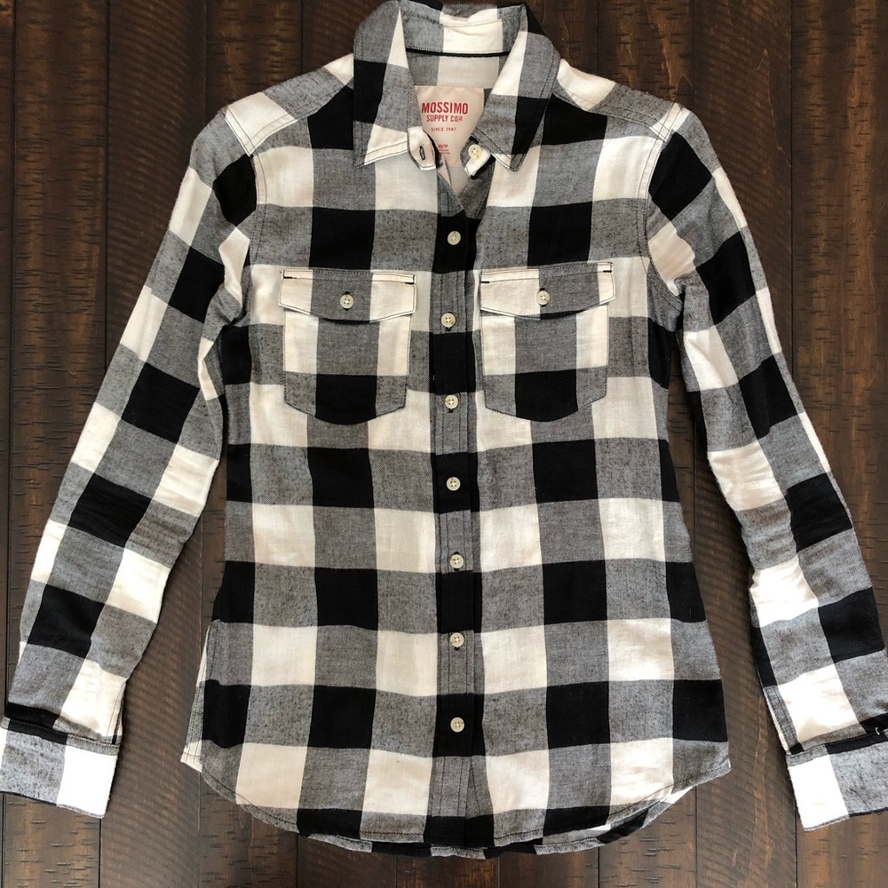 Mossimo Supply Co. top